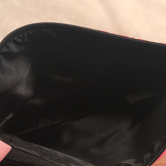 NWT. 3 Piece Cosmetic Bag Set - Picture 8 of 8